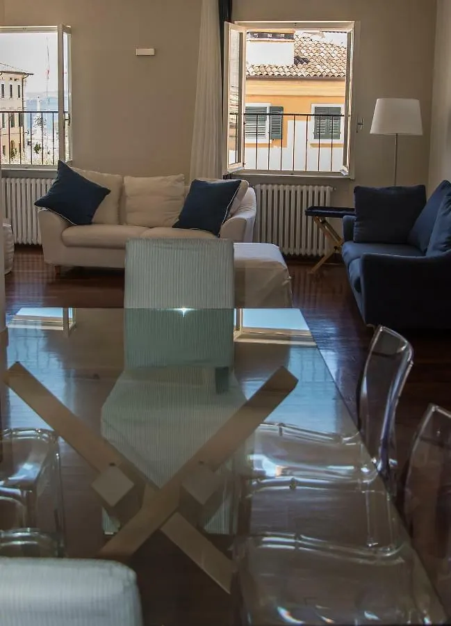 Apartment In Piazza Appartamento Con Vista Lazise